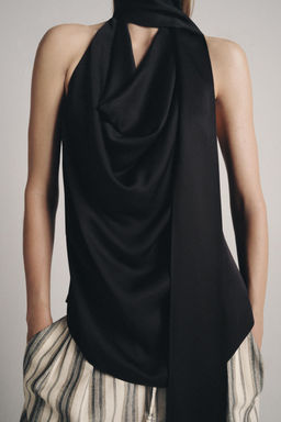 TOP HALTER PA?UELO FLECOS ZW COLLECTION / Negro - Zara фото 5