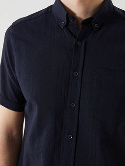 Regular Fit K?sa Kollu Arm?rl? Erkek Dokulu G?mlek