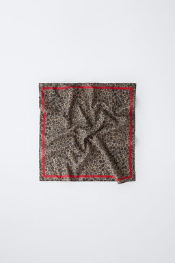 SQUARE ANIMAL PRINT BANDANA - Zara фото 3