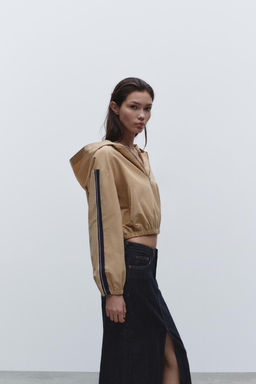 HOODED JACKET WITH SIDE STRIPES - Zara фото 3