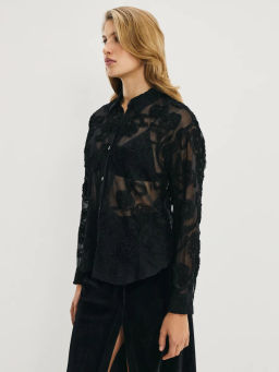 Блузка с аппликациями / Zarina