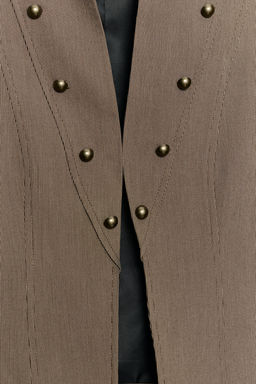 BLAZER CORTA BOTONES / marr?n vigor? - Zara фото 4