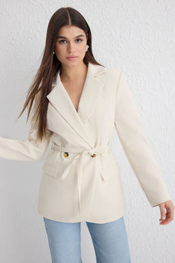 TRENDYOLMILLA Ekru Kusakl? Regular Astarl? Dokuma Blazer Ceket TWOSS25BC00022