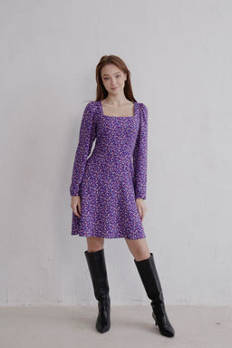 Платье с вырезом каре фиолетовое в цветочек - Martichelli фото 2