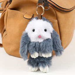 Брелок для ключей на кольце Пушистик. Крольчонок серо-белый, 18 см