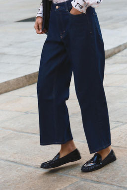 Z1975 STRAIGHT-LEG HIGH-WAIST JEANS - Zara фото 2