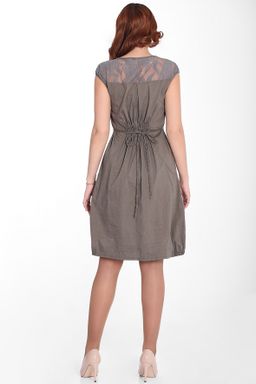 Дизайнерское летнее платье без рукавов для полных - Almond фото 2