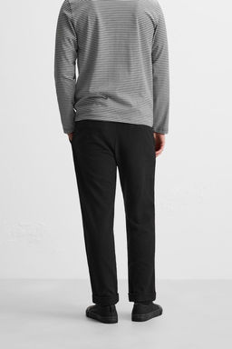 TEXTURED PLEATED TROUSERS - Zara фото 3