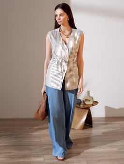 Удлиненный костюмный жилет в полоску с поясом из легкого хлопкового поплина
