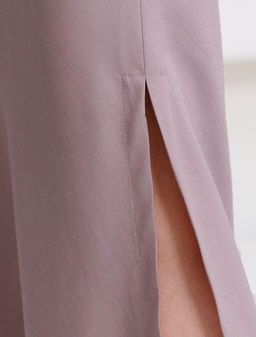 Юбка миди с разрезом скроенная по косой из плотного лиоцелла - Vilatte фото 2