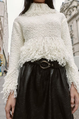 FAUX LEATHER CAPE MIDI SKIRT WITH BELT - Zara фото 5