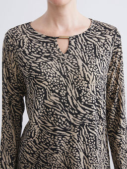 Bisiklet Yaka Desenli Bluz