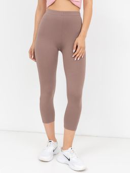 Прилегающие спортивные бриджи в оттенке "тауп"