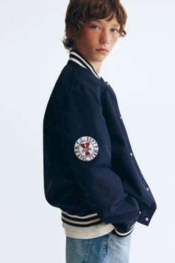 Chaqueta de b?isbol con motivos