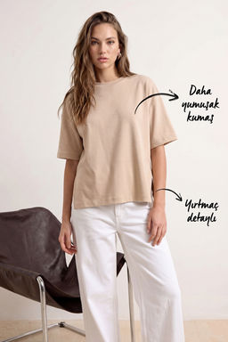 Ta_ Oversize/Geni_ Kal_p D___k Kol K_sa Kollu Uzun Soft Touch _rme T-Shirt TWOSS26TS00002