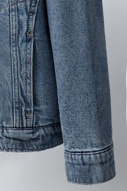 DENIM JACKET WITH FAUX SHEARLING - Zara фото 6