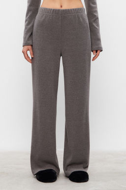 Брюки прямые из трикотажа