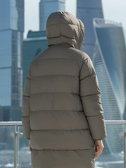 Пальто двубортная зимнее утепленное женское светло-коричневого цвета 7732SK - Visdeer фото 20