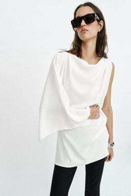 BLUSA T?NICA ASIM?TRICA PERLAS / Blanco roto - Zara фото 2