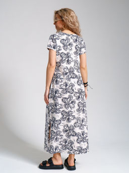 643 Платье "Цветы/молочный"