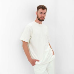 Футболка мужская MIST Men&apos;s casual размер 48, молочный