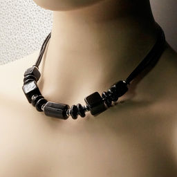 CLASSIC Колье LKY5917