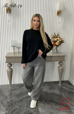 Тёплый свитер из трикотажа