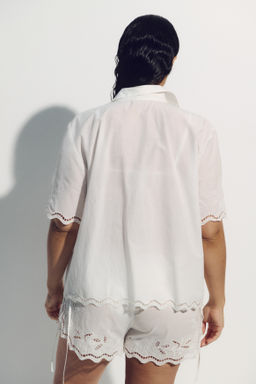 Camisa playera de algod?n con bordado ingl?s - H&m фото 4