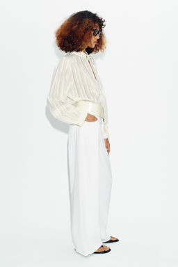 BLUSA ROM?NTICA ENTREDOSES / Crudo - Zara фото 3