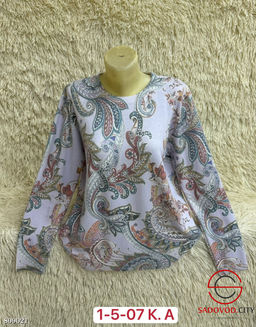 Свитер женский с принтом