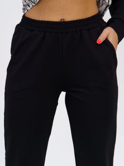 919 Костюм "Черный/буквы/оранжевый"