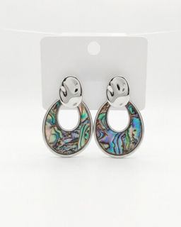 Стильные серьги