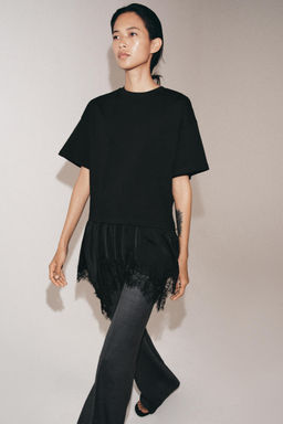 CAMISETA COMBINADA ENCAJE / Negro - Zara фото 4