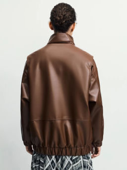 Куртка оверсайз из искусственной кожи / Zarina фото 6