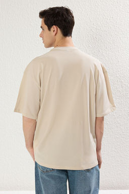 TRENDYOL MAN Kahverengi Oversize/Genis Kesim Dokulu Basic %100 Pamuklu Tok Kumas T-shirt TMNSS25TS00058 - Trendyolmilla фото 3