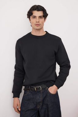 Siyah Regular/Normal Kesim Bisiklet Yaka Kal?n/Ici Sardonlu Sweatshirt TMNAW26SW00018 - Trendyolmilla фото 2