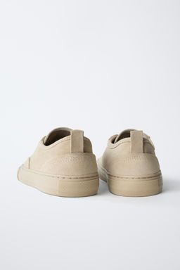 BAMBA BAREFOOT PIEL / Gris Topo
