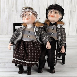 Сувенир коллекционный Бабушка и Дедушка на скамейке 2 штуки набор / 16194 /уп 8/ - ГалеонТрейд фото 2