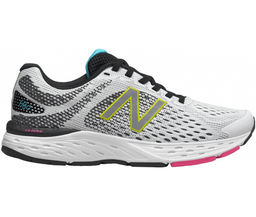 New Balance / Кроссовки