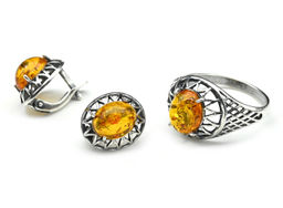 Кольцо Серьги с янтарем имитация размер 20