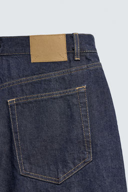 STRAIGHT ANKLE FIT SELVEDGE JEANS