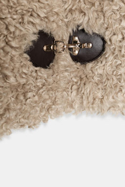 FAUX FUR JACKET WITH TOGGLES - Zara фото 9