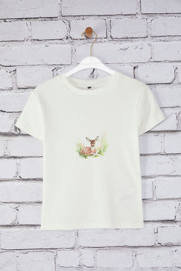 Ekru Geyik Bask?l? Fitted/Vucuda Oturan Orme T-Shirt TWOSS25TS00095