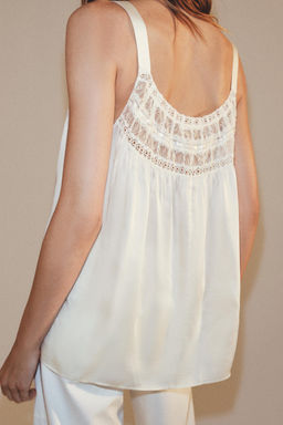 TOP SATINADO ENCAJE ZW COLLECTION / Blanco roto