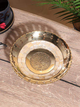 Цена за 2 шт. Блюдо сервировочное «Жар-Птица», 19.5×19.5×5.5 см, латунь с перламутром