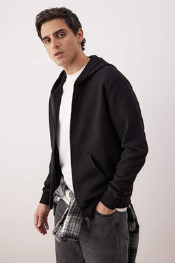 Siyah Regular/Normal Kesim Fermuarl_ Kap__onlu Dokulu Sweatshirt TMNAW26SW00067 - Trendyolmilla фото 2