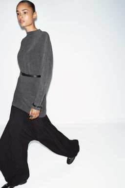 VESTIDO SOFT CINTUR?N / Gris antracita