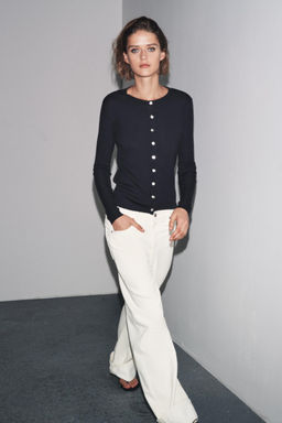 100% WOOL RIBBED CARDIGAN