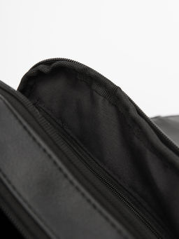 1476 91 01 Сумка мужская