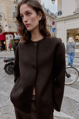 SHORT WOOL COAT WITH SCARF - Zara фото 7